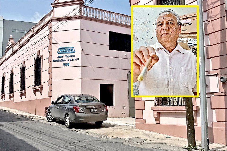 Juan Carlos Merla (recuadro) cayó de la azotea de la empresa Midsa ubicada en la calle Rayón, en el Barrio Antiguo.