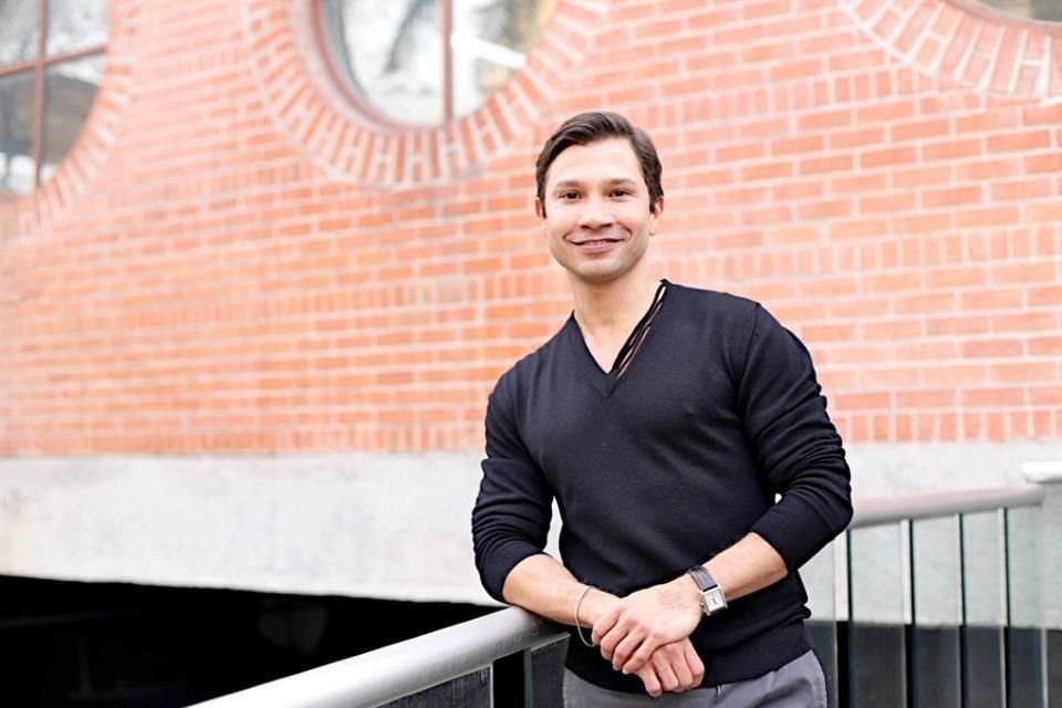 Yosvani Ramos, director artístico de la compañía regia.