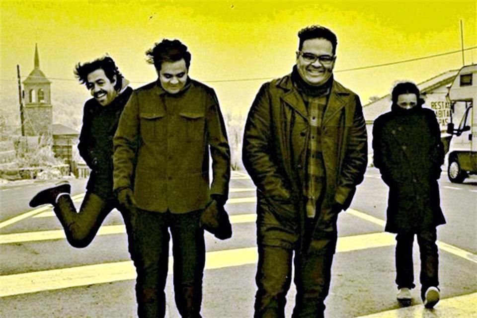 'Seguir Siendo: Café Tacvba' fue bien recibido por los fans de la banda.