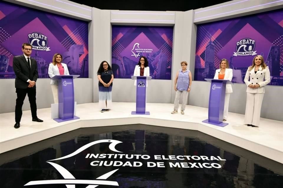 Durante el debate, las tres candidatas acusaron a sus oponentes de falta de transparencia en el uso de recursos.