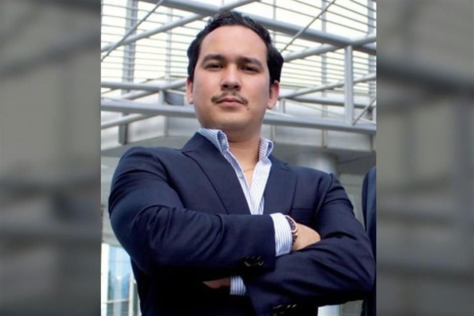 Peak fue fundada por Arturo González.