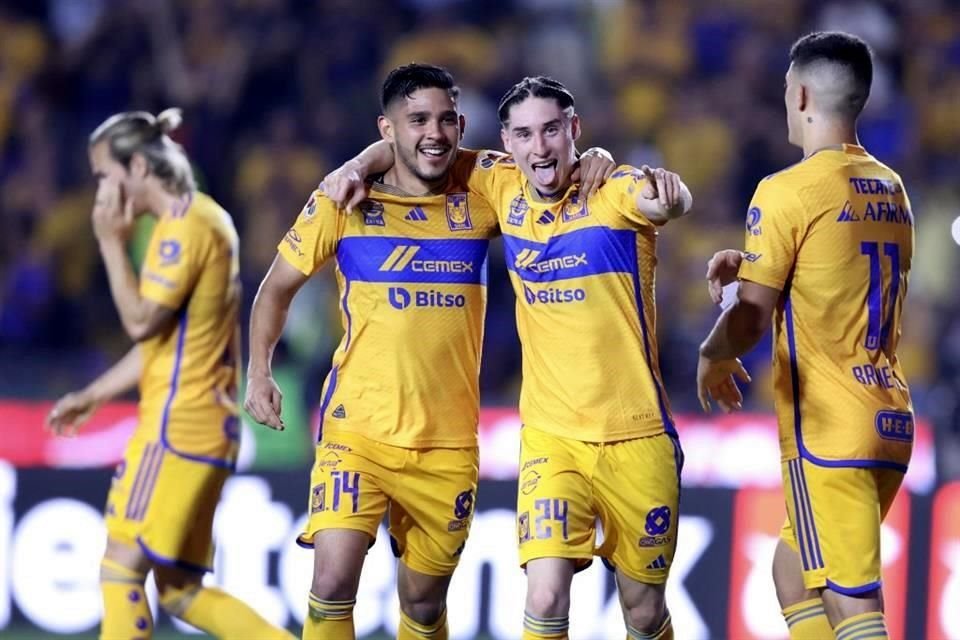 Repasa las imágenes de la goliza de Tigres 5-2 sobre Necaxa.