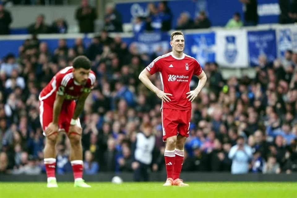 El Nottingham Forest lucha por no perder la categoría en la actual temporada de la Liga Premier.