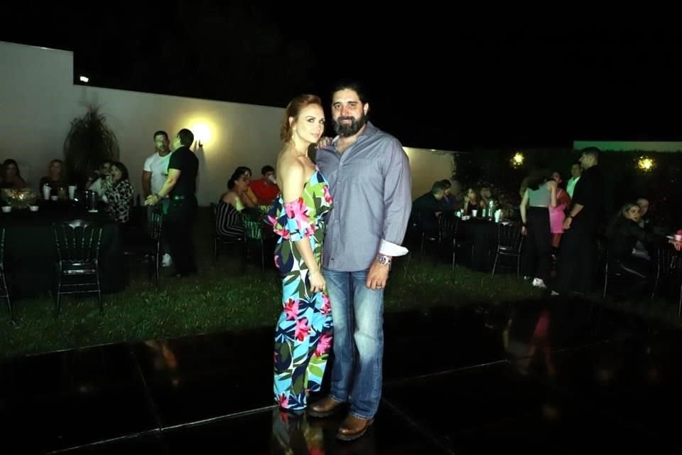 Karina Gutiérrez de Espeleta y Rodrigo Espeleta