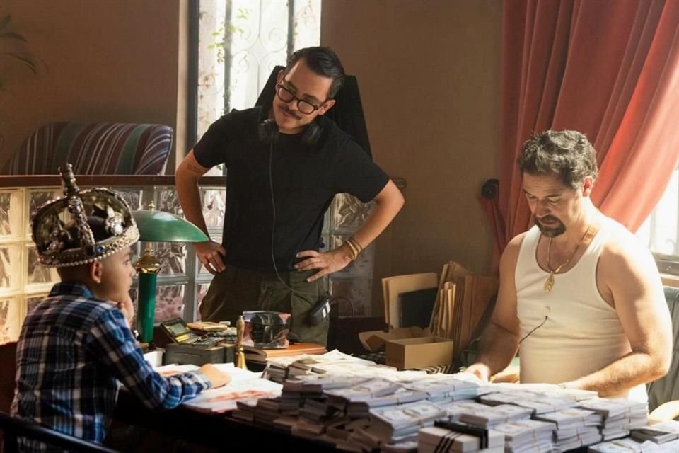 Los actores Manuel García-Rulfo y Miguel Valverde estelarizan esta cinta cuyo estreno global será el 1 de mayo por Netflix.