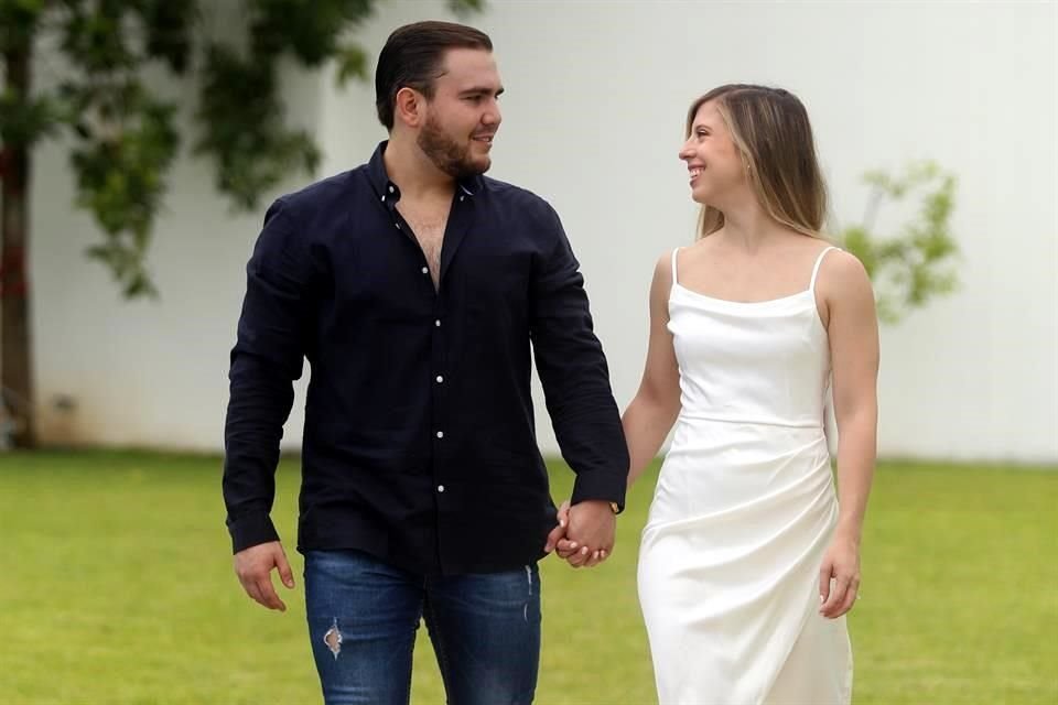 Esteban Treviño Blanco y Ana Cecy Villatoro Garza