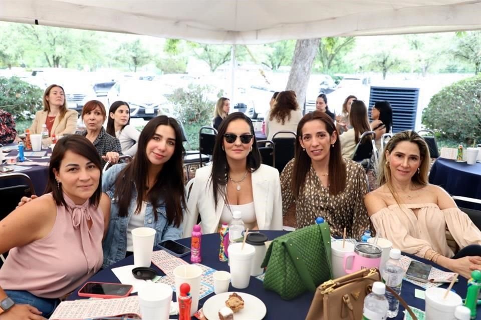 Jéssica Martínez, Ana Pérez, Ana de Leal, Lizeth Tobías y Gaby Garza