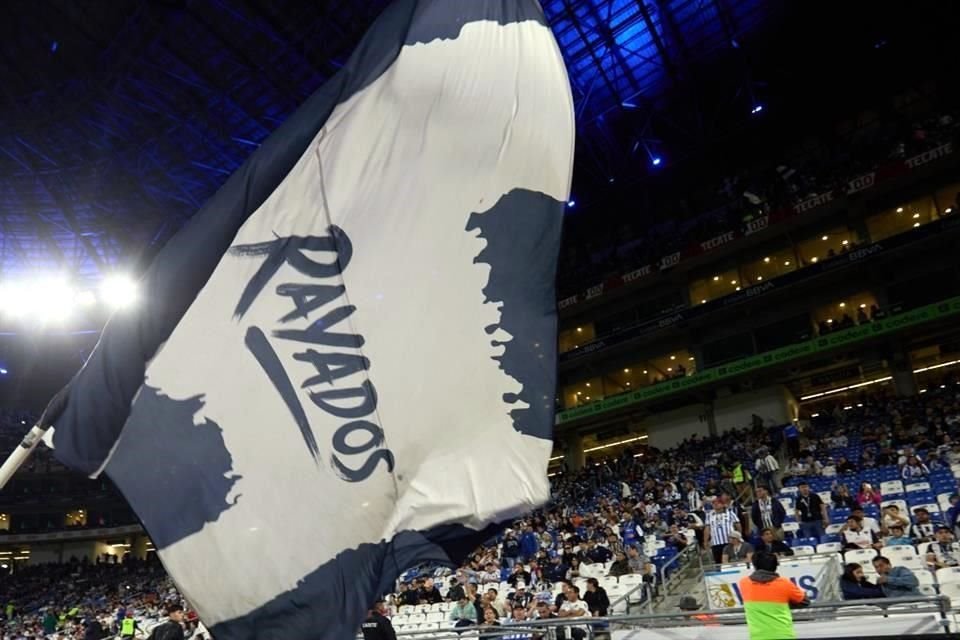 Rayados recibe esta noche en el 'Gigante de Acero' al Columbus Crew, en busca de la Final de Concacaf.