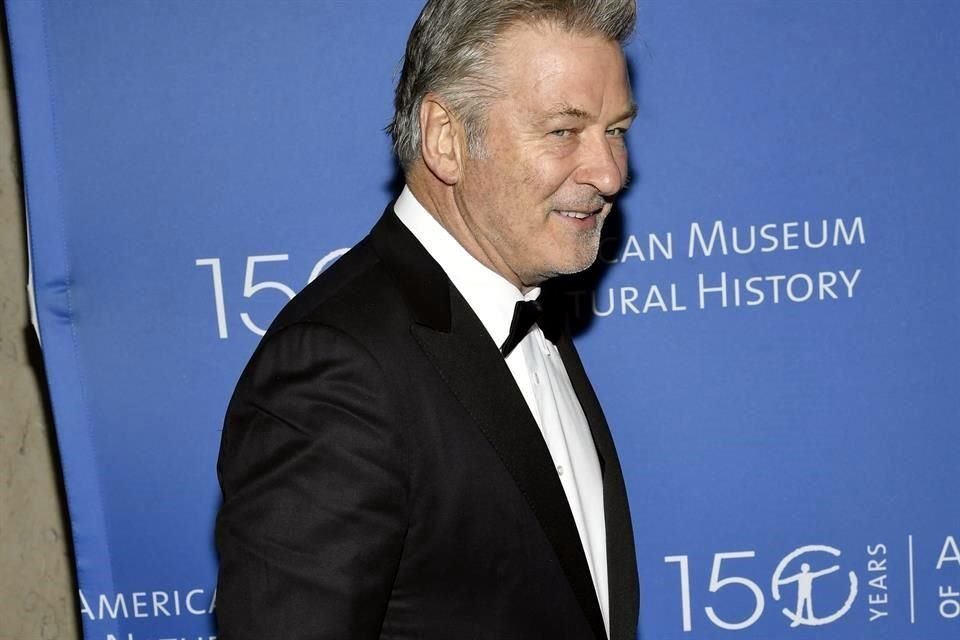 El actor Alec Baldwin  podría pasar 18 meses en prisión. 