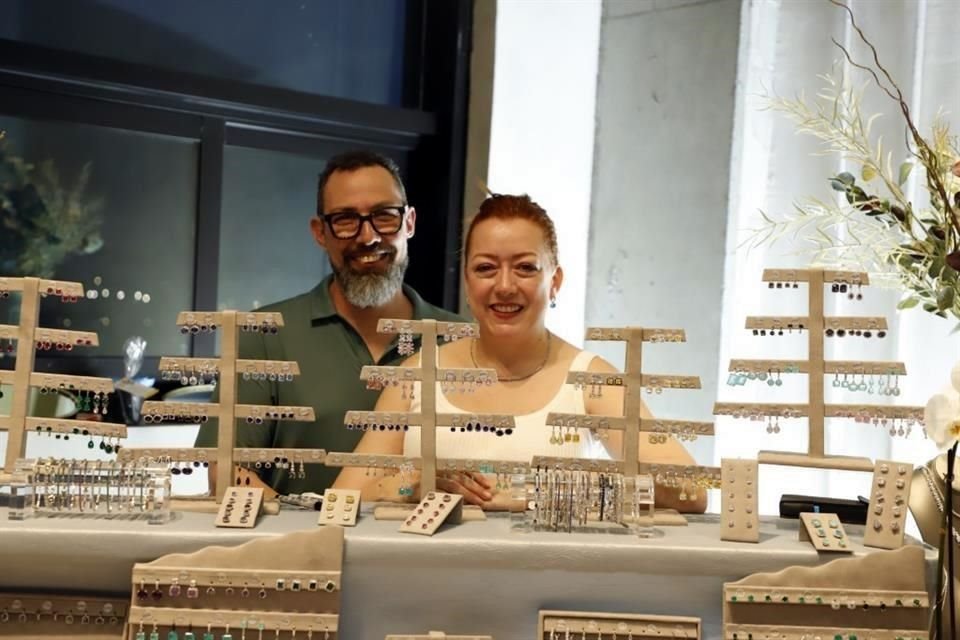 José Alberto Potes y Lety Flores
