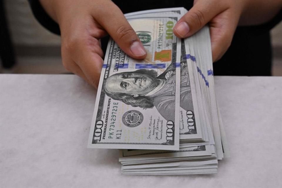 El tipo de cambio cerró el miércoles en 20.20 pesos por dólar.