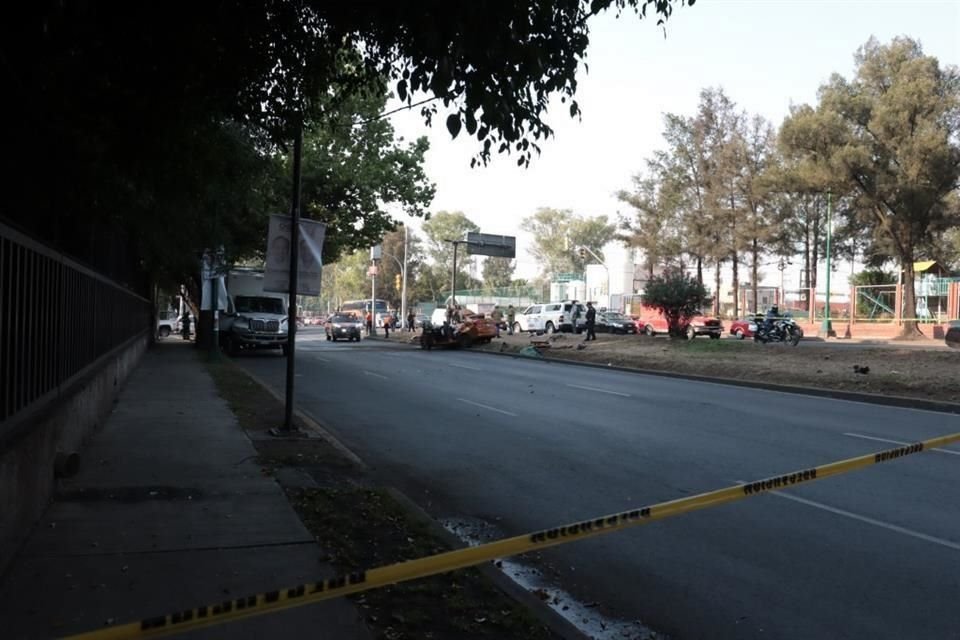 El accidente ocurrió hacia las 6:30 horas en la esquina de Eje Central Lázaro Cárdenas y Júpiter, en la Colonia Nueva Industrial Vallejo.