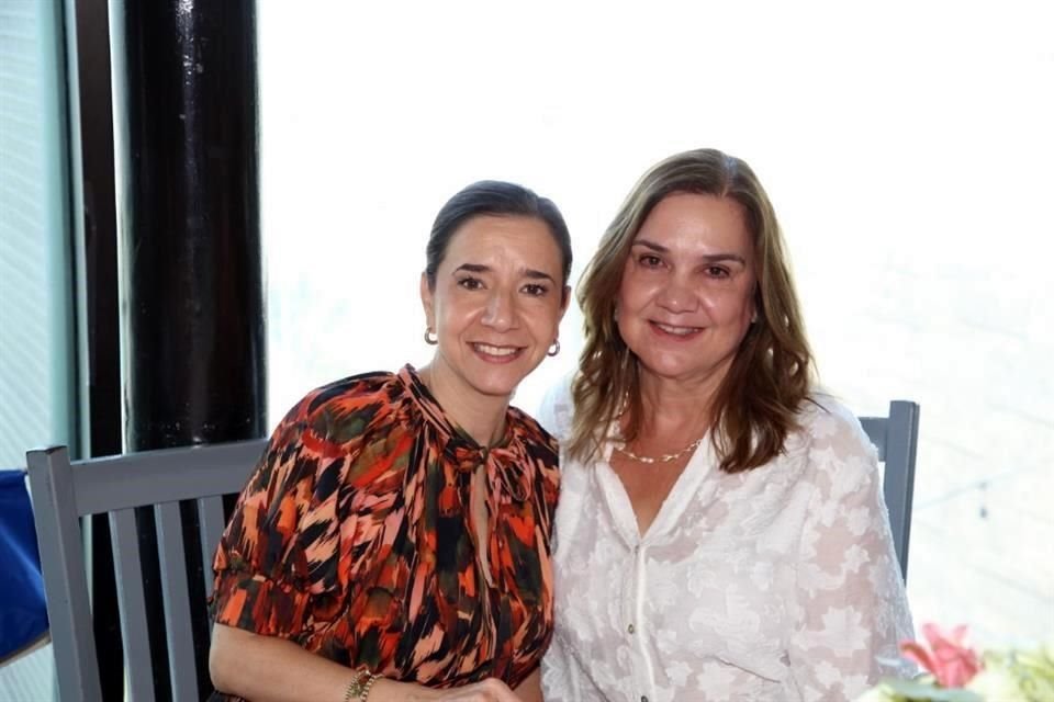 Gabriela Ancira y Lorena Graza