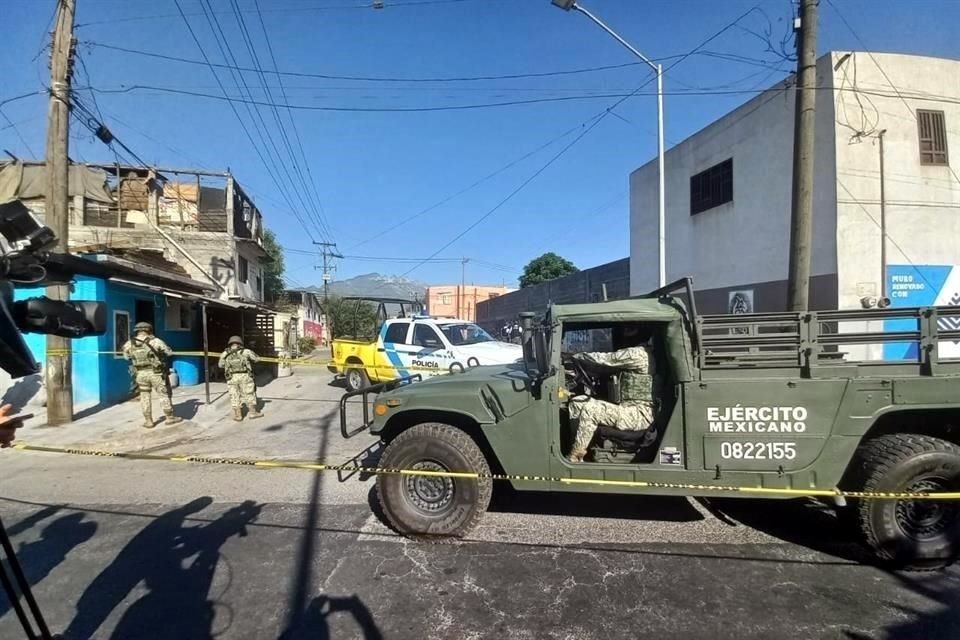 Una intensa movilización policiaca de agentes ministeriales y hasta de elementos del Ejército mexicano fue desplegada.