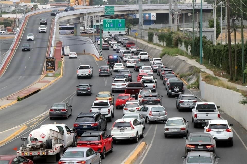 Avenida Lázaro Cárdenas.