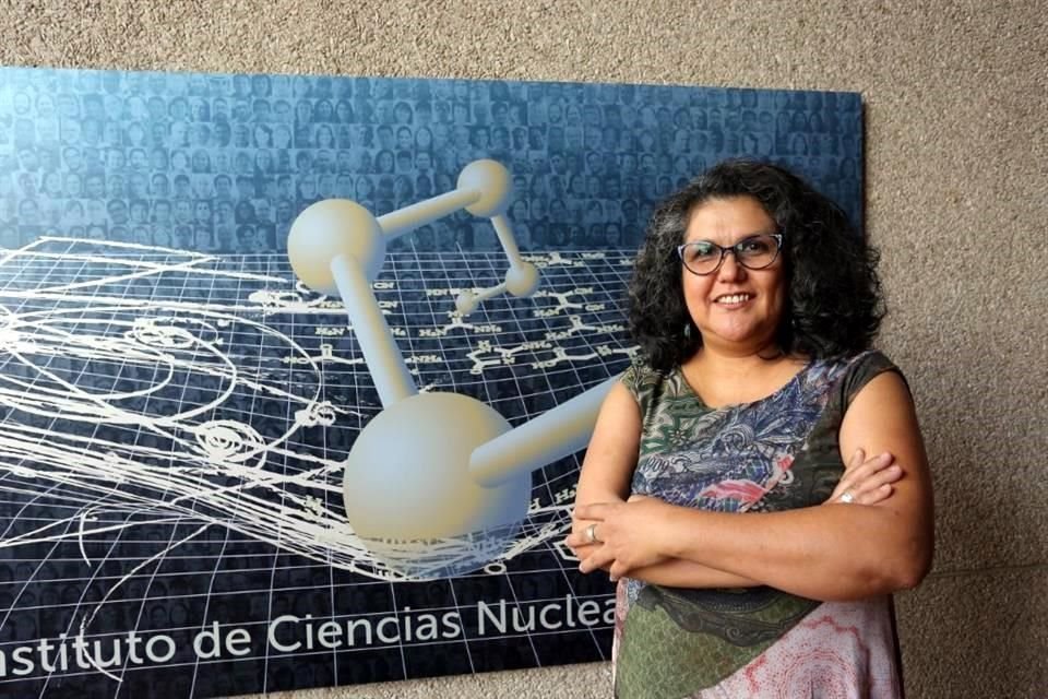 A pesar de que la Astrobiología y las Ciencias Planetarias son áreas pujantes a nivel internacional, en México aún son pocas las personas dedicadas a ello, lamenta Segura.