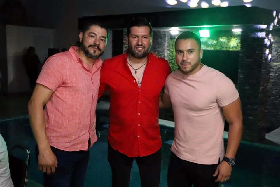 Miguel Vargas, Hiram Isás e Hilario Tristán