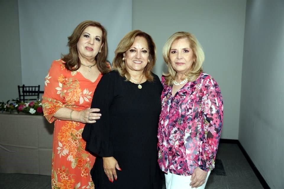 Sandra Garza de Neávez, Cecilia Islas de Treviño y Lizbeth Pérez de Gallegos