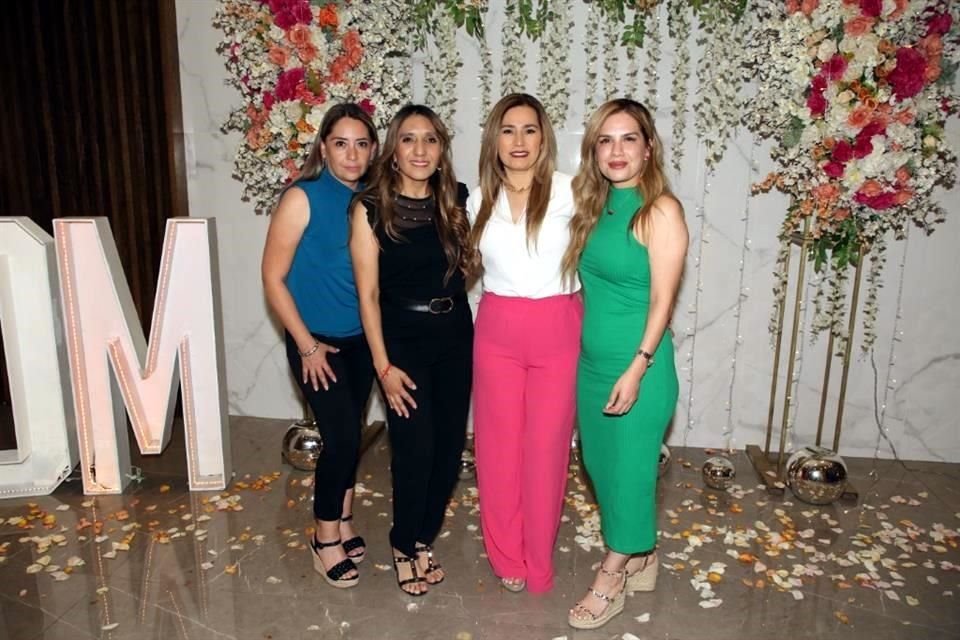 Rosy Ramírez, Claudia González, Karla Rodríguez y Maki Hernández