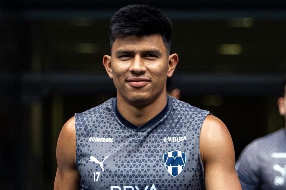 Jesús Gallardo estaría en el once inicial del duelo de mañana contra Cruz Azul.