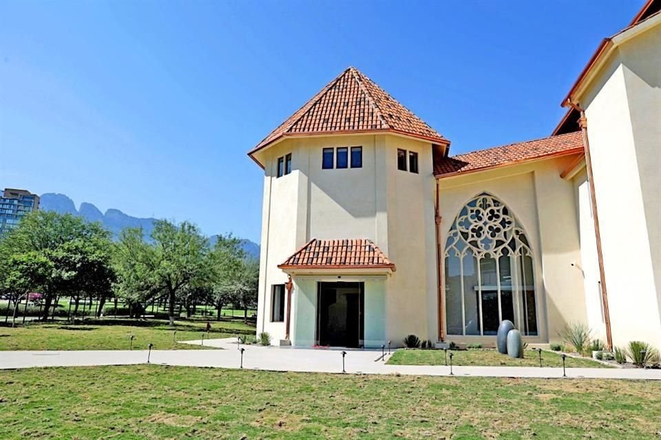 Algunos obras, colecciones e instalaciones de La Milarca.
