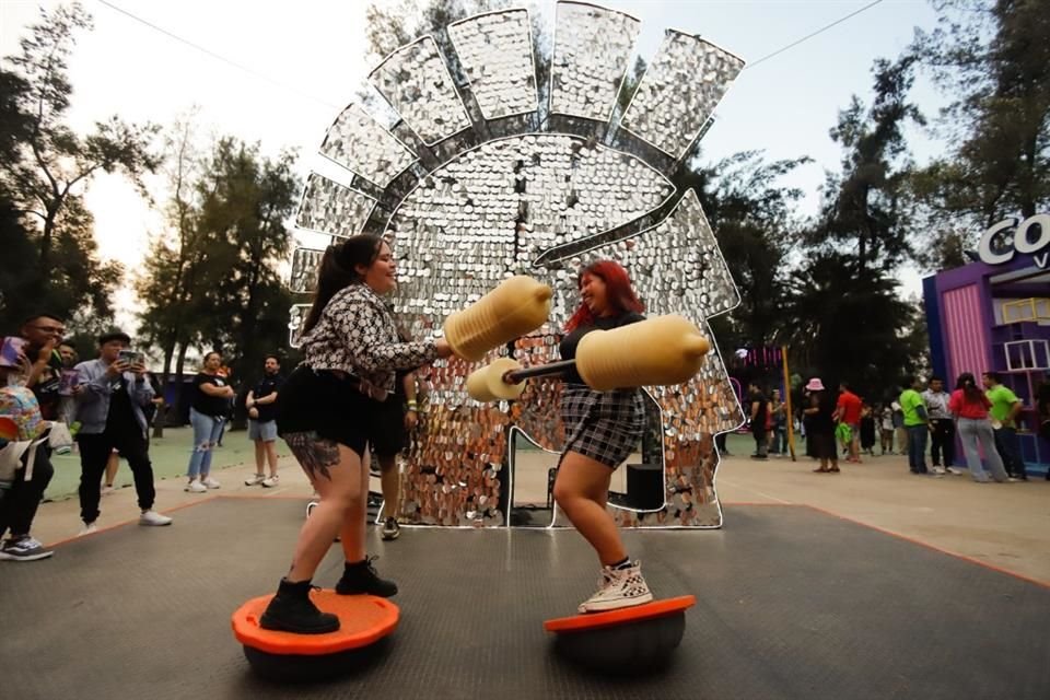 ¿Qué tal una lucha amistosa para entrar en calor?