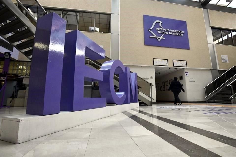 Los consejeros definieron que el máximo de gastos que podrán realizar los aspirantes a magistrados y jueces irá desde los 111 mil 892 pesos a los 142 mil 56 pesos. 