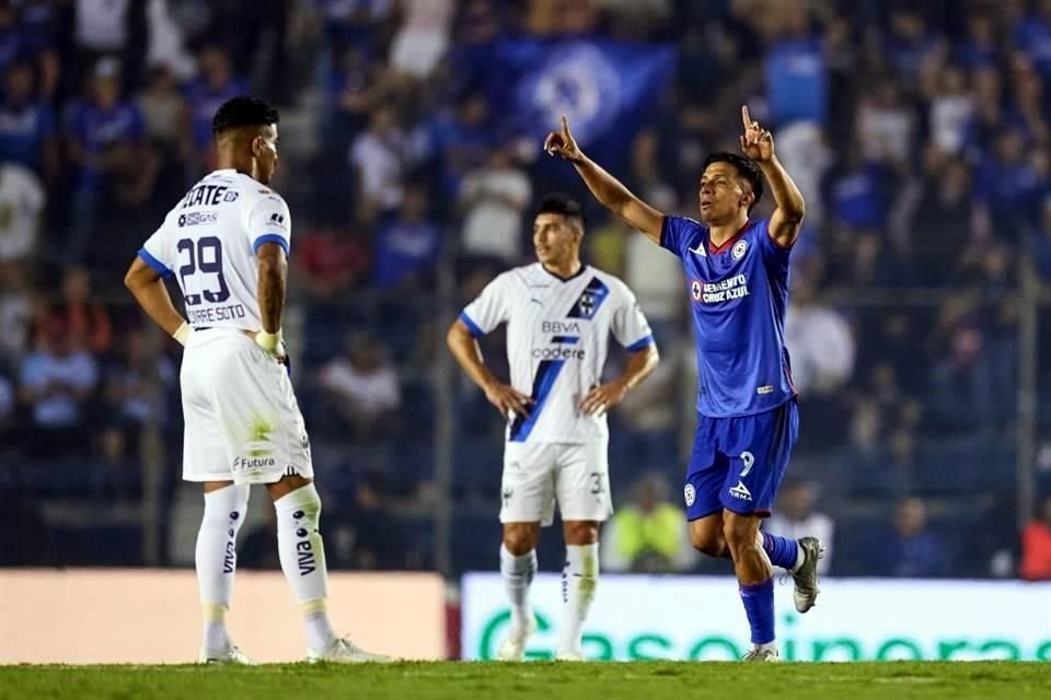 El gol de Ángel Sepúlveda a los 61 minutos, el 1-0, obligaba al Monterrey a marca 3 goles para avanzar a la Final.