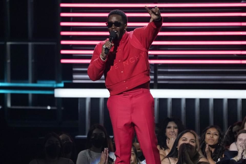 La polémica resurgió después de la aparición de impactantes imágenes de 2016 en las que se ve a Diddy agrediendo a Cassie.