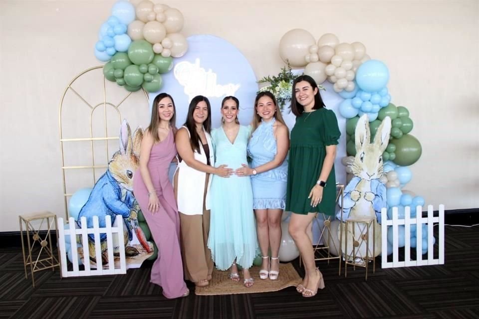 Lily Cantú, Marcela Yamallel, Melissa Martínez, Vanessa Roble Ríos y Andrea Ayala