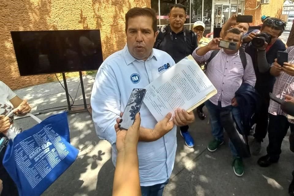 José Luis Garza, candidato de PAN-PRI-PRD a la Alcaldía de Guadalupe.