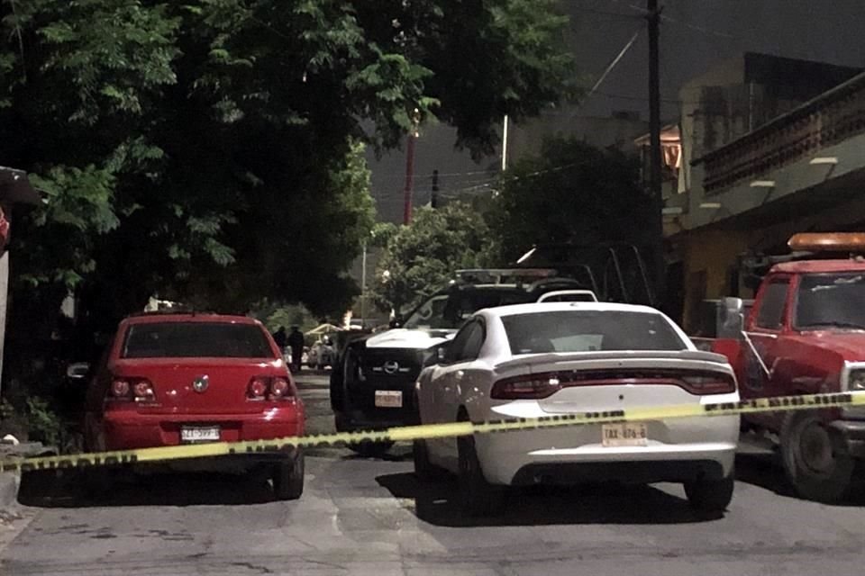 Los hechos se registraron alrededor de las 22:30 horas en un domicilio de la calle Cerro de la Silla, entre Raymundo Almaguer y Cerro del Peñón.