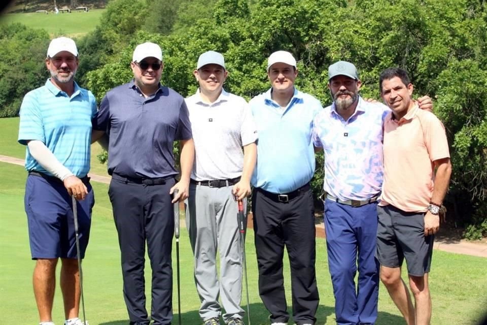 Victor Gutierrez, Eugenio Lakenau, Javier Martinez, Bernardo Fernandez, Claudio Zambrano y Jorge Lankenau