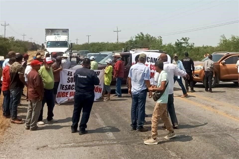 Este es el cuarto bloqueo que realizan los productores de sorgo.