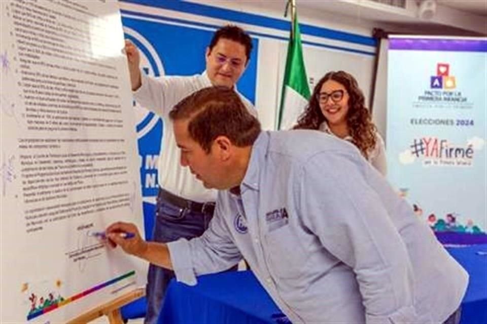 José Luis Garza Ochoa, candidato de PAN-PRI-PRD a la Alcaldía de Guadalupe.