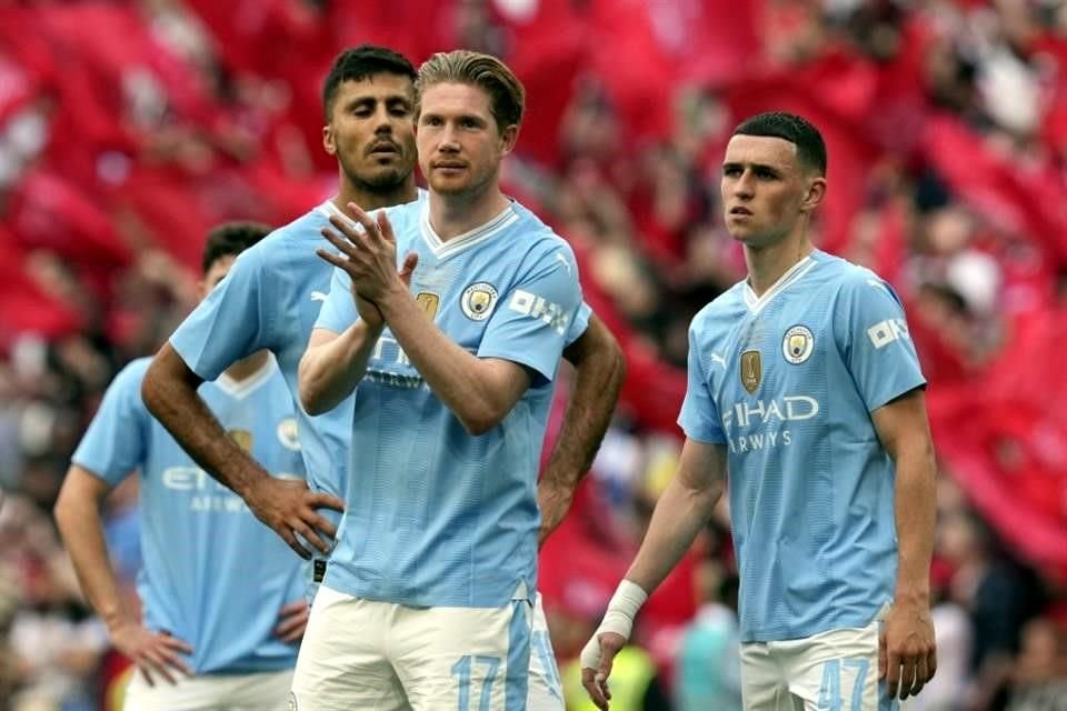 El City sólo pudo obtener la Premier League esta temporada.
