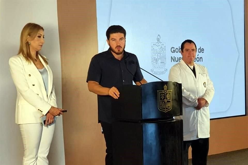Samuel García en conferencia de presa.