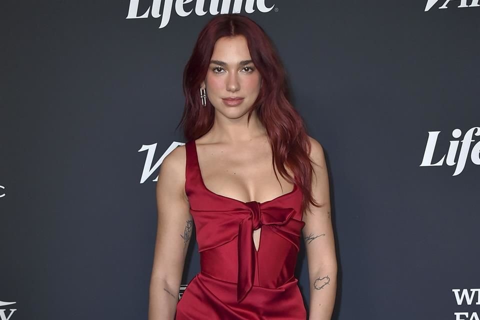 Dua Lipa solicitó solidaridad de sus seguidores con Palestina con un posteo donde rechazó el 'genocidio israelí en Gaza'.