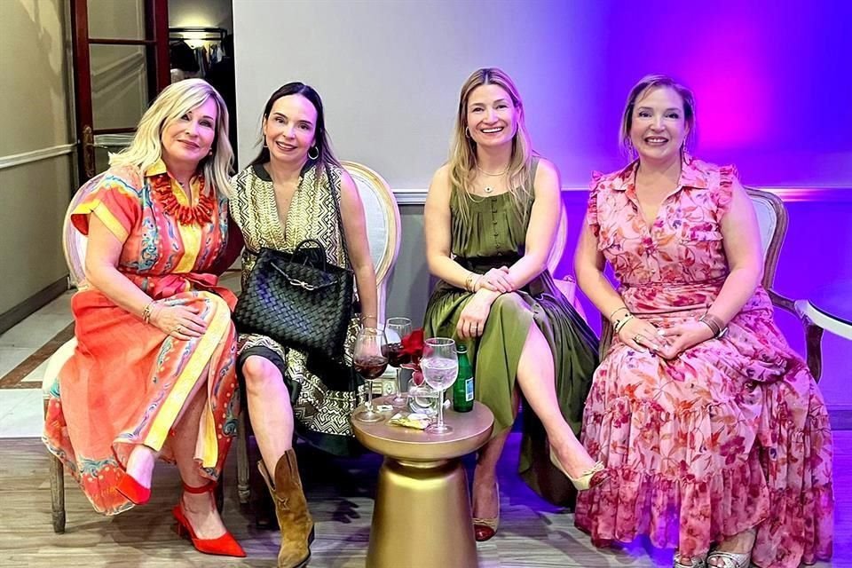 Cordelia Cortés, Jimena Garza, Gádor Garza y Cordelia Garza