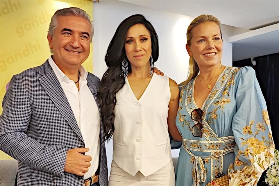 Carlos Ruíz Velasco, Mónica Noguera y Alejandra de Cima.