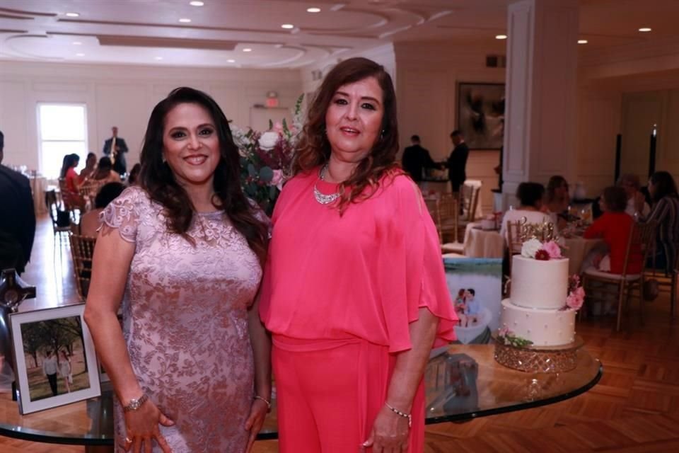 Yolanda Cornejo de Luna y Norma Tamez de Alanís