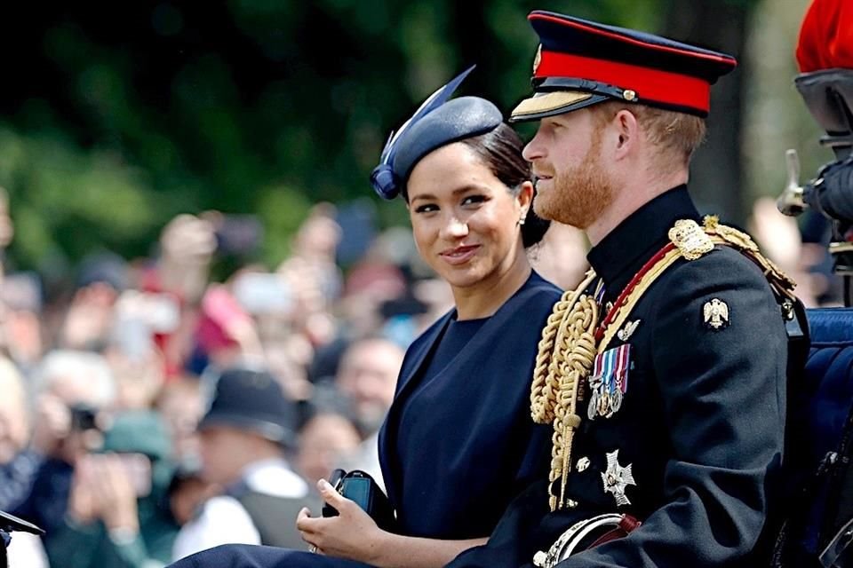 Enrique y Meghan no fueron invitados al desfile por segundo año consecutivo.