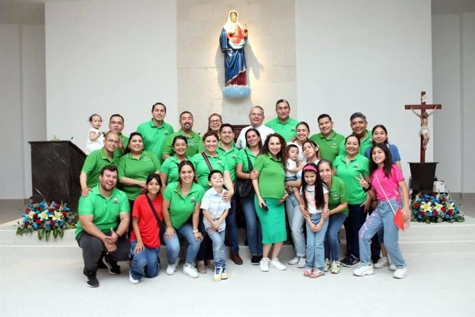 Integrantes del grupo Comunidad Matrimonial 'Unidos por él', de la Parroquia Inmaculado Corazón de María