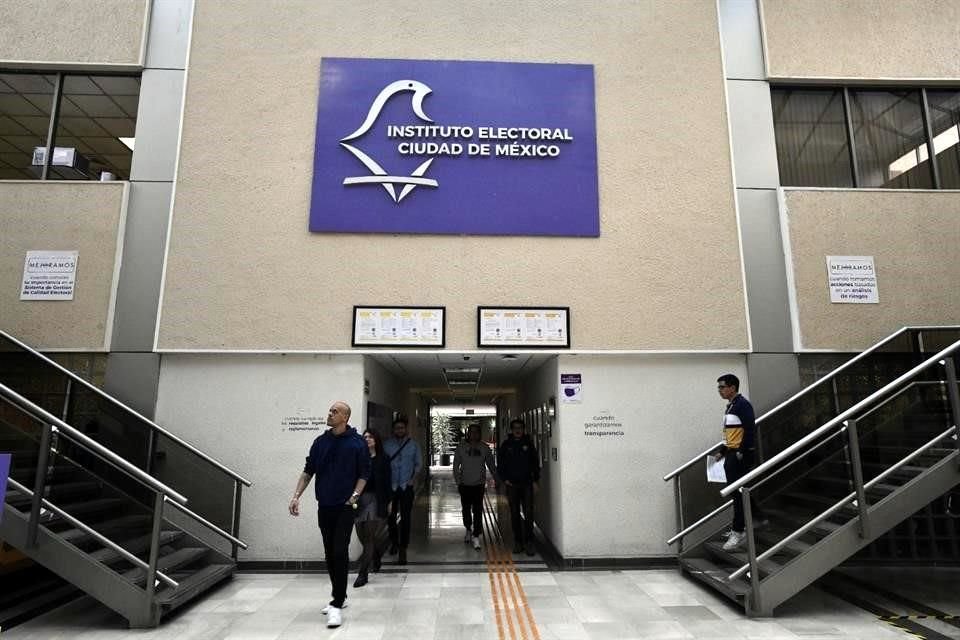 Los inconvenientes no sólo radican en que son 86 los encuentros a realizarse, sino también a que estos han mostrado su rechazo a participar en los foros.  