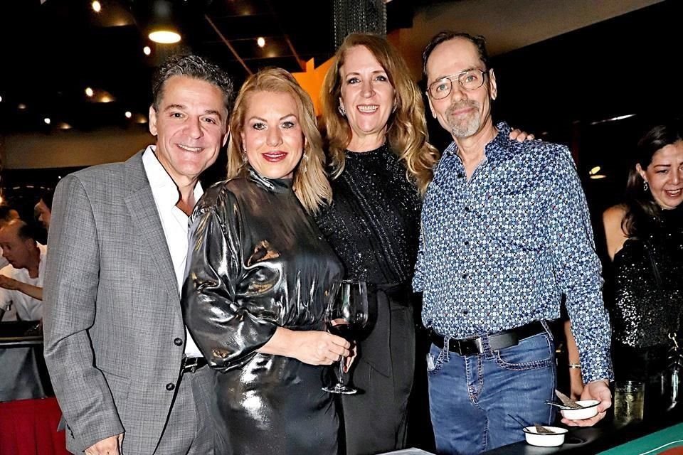 Rodrigo Zambrano, Claudia Lozano, Celinda Jáuregui y Wilhelm Backhoff