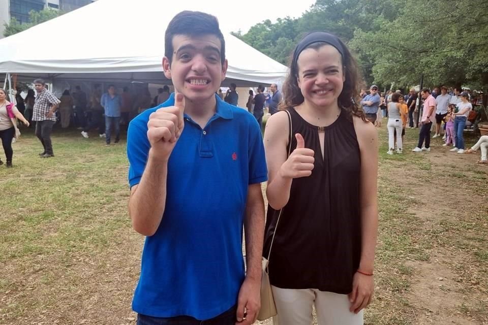 Paco y Carla Decanini