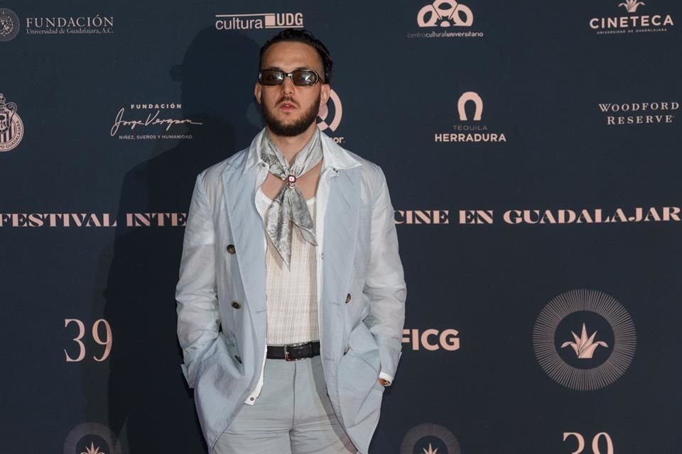 Quien desató los gritos del público fue el cantante C. Tangana.