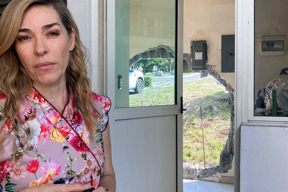 El camión causó un boquete en la casa de la Colonia Cumbres Elite, en el poniente de la Ciudad.