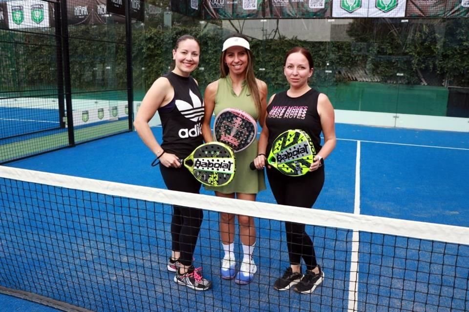 Maye Treviño, Tania Treviño y Ana Garza