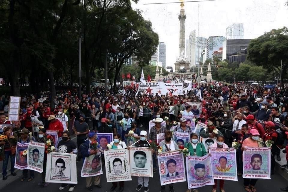 La FGR recapturó en Tepoztlán, Morelos, al ex militar Ezequiel Carrera Rifas por presuntos vínculos con Guerreros Unidos en caso Ayotzinapa.